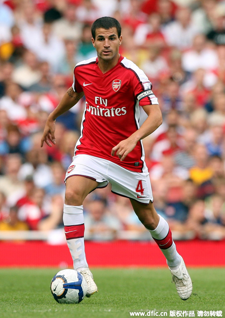 或将解散！中超某球队欠薪严重，准入资格堪忧，梅州客家或成最大受益者（准入告急！中超一队深陷欠薪危机恐解散，梅州客家或成最大赢家）