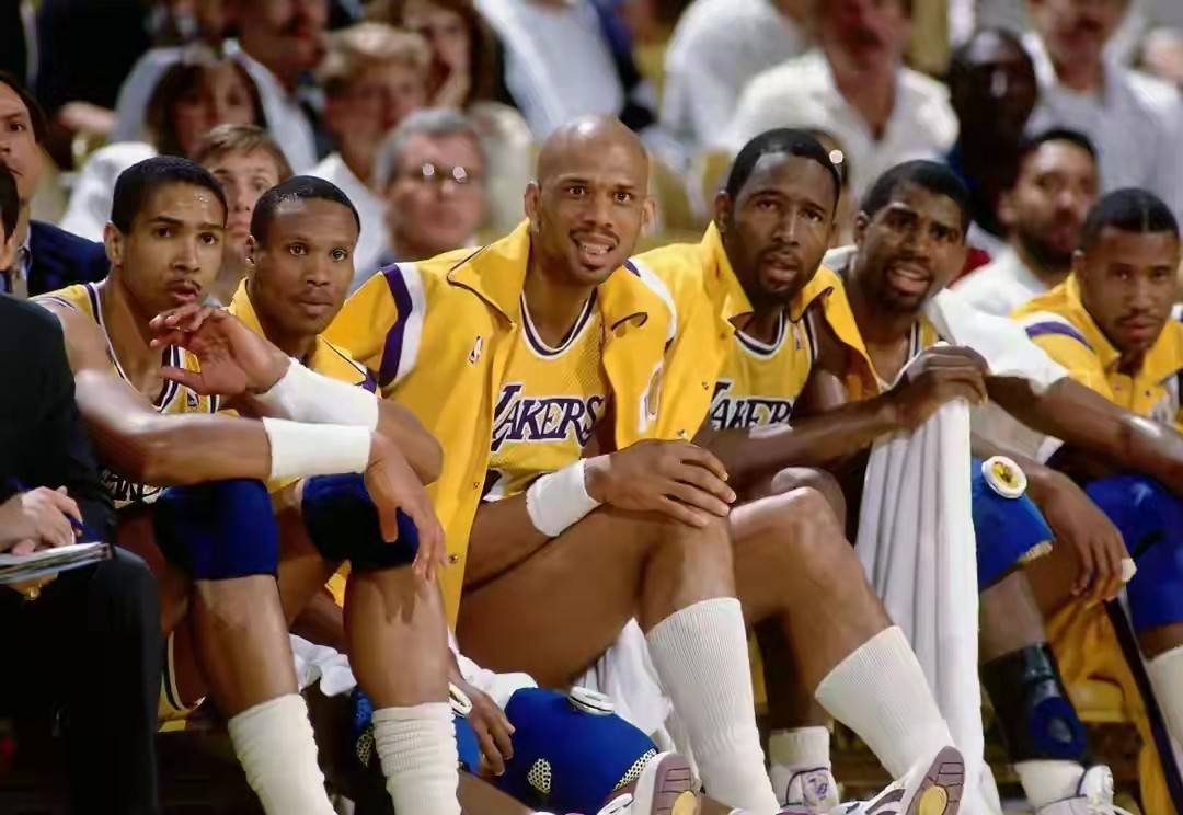 每体：亚马尔成西甲遭种族歧视最多球员，占比超维尼修斯一倍（每体：亚马尔成西甲遭种族歧视最严重球员，比例为维尼修斯的两倍）