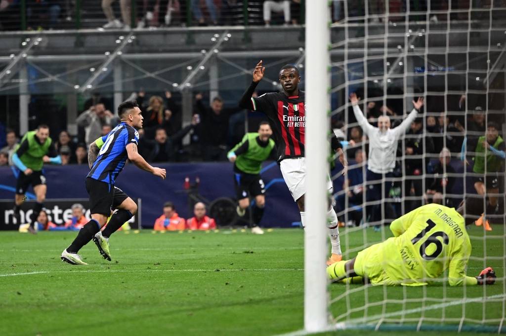 德媒：格纳布里将与拜仁降薪续约，税前年薪最高可达1500万欧（德国媒体：格纳布里拟与拜仁续约并接受降薪，税前年薪上限1500万欧元）