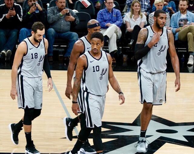 卡拉格：马雷斯卡制造大问题，不认为他下赛季还能执教切尔西（卡拉格：马雷斯卡惹出大麻烦，不看好其下季留任切尔西主帅）