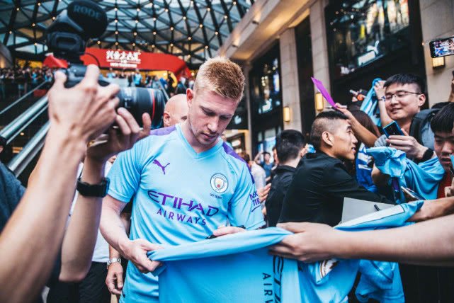 夸德拉多：C罗平常简直是在拼命训练，他既有天赋又有自律（夸德拉多称C罗训练近乎拼命，兼具天赋与自律）