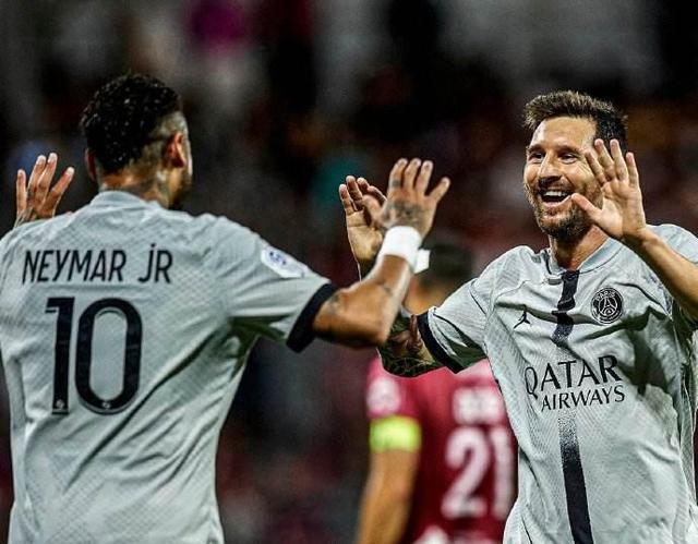 勇士vs太阳首发：库里&巴特勒大战布克&狄龙（勇士VS太阳首发阵容：库里携巴特勒迎战布克与狄龙）