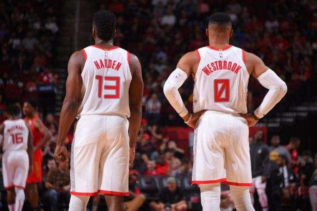 致敬，爱尔兰都柏林机场将官方账号名称改为帕罗特机场（都柏林机场致敬帕罗特：官方账号更名为'帕罗特机场）