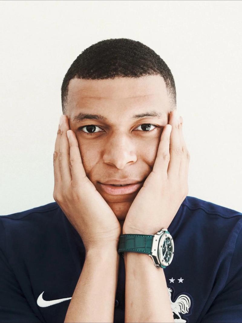 记者：莱比锡已拒绝纽卡对谢什科的报价，希望曼联竞价（记者：莱比锡已拒绝纽卡求购谢什科的报价，盼曼联加入竞价）