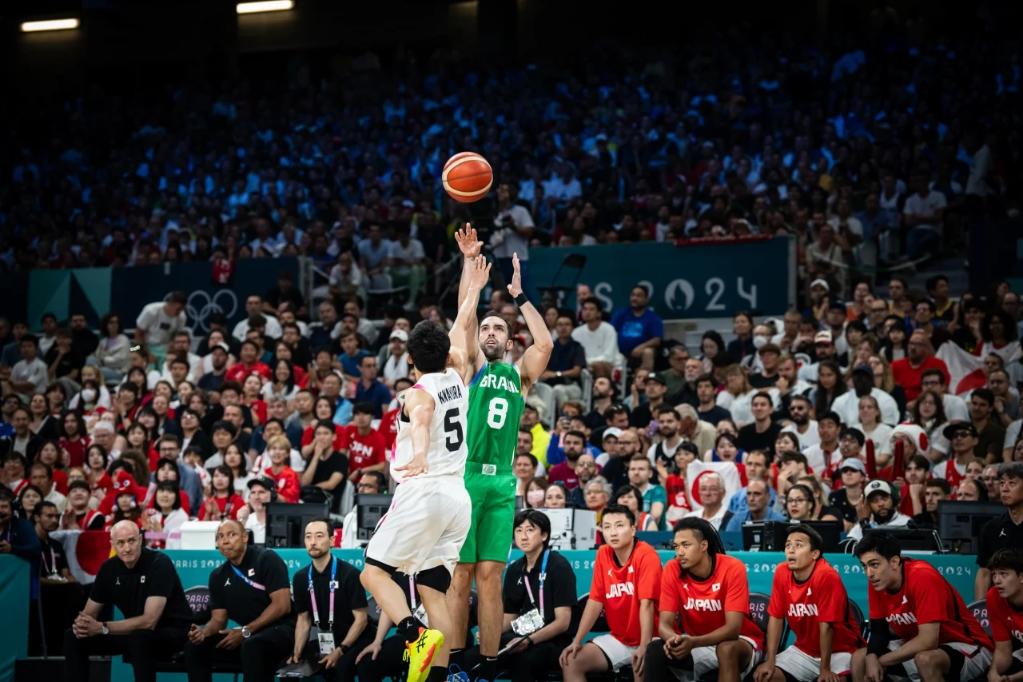 ESPN：曼联重点关注边翼卫引援，并且有7名中场目标（ESPN：曼联引援重心在边翼卫，中场候选多达7人）