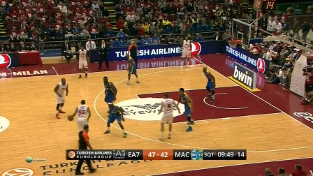 日职联前瞻：新潟天鹅提前降级，柏太阳神仍在为争冠努力（J联赛前瞻：新潟天鹅已提前降级，柏太阳神仍为冠军而战）