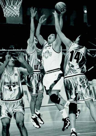 拉基蒂奇：梅西是一个沉默的领袖，他是可以改变比赛的人（拉基蒂奇盛赞梅西：沉默型领袖，能左右比赛走向）