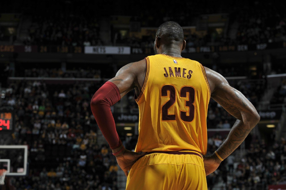 西蒙尼：奥布拉克训练状态相当不错，明早再决定是否让他首发（西蒙尼：奥布拉克训练状态良好，首发与否明早定夺）