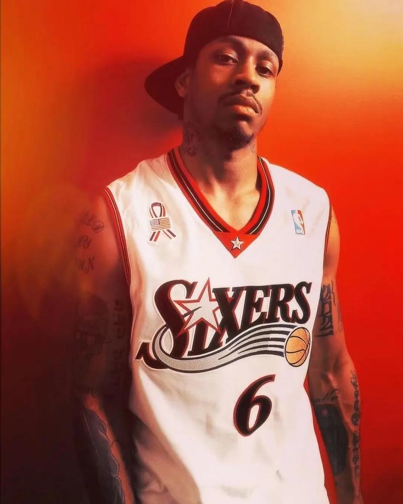 关键球手硬！爱德华兹27中15得到38分2助4抢断（关键时刻硬仗担当！爱德华兹27投15中轰38分2助攻4抢断）